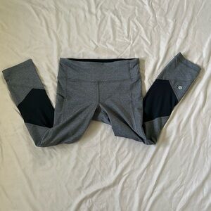 Lululemon size 4
